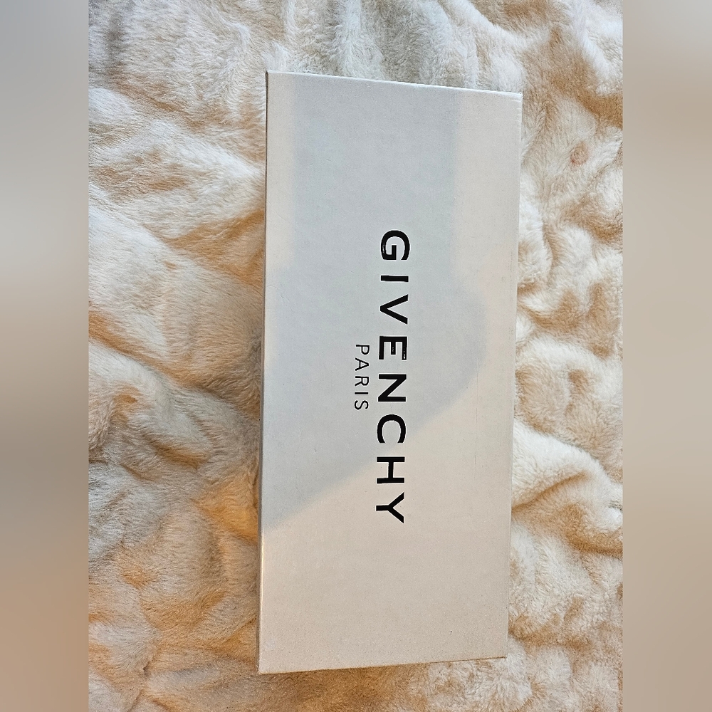 Givenchy slides - Picture 6 of 7